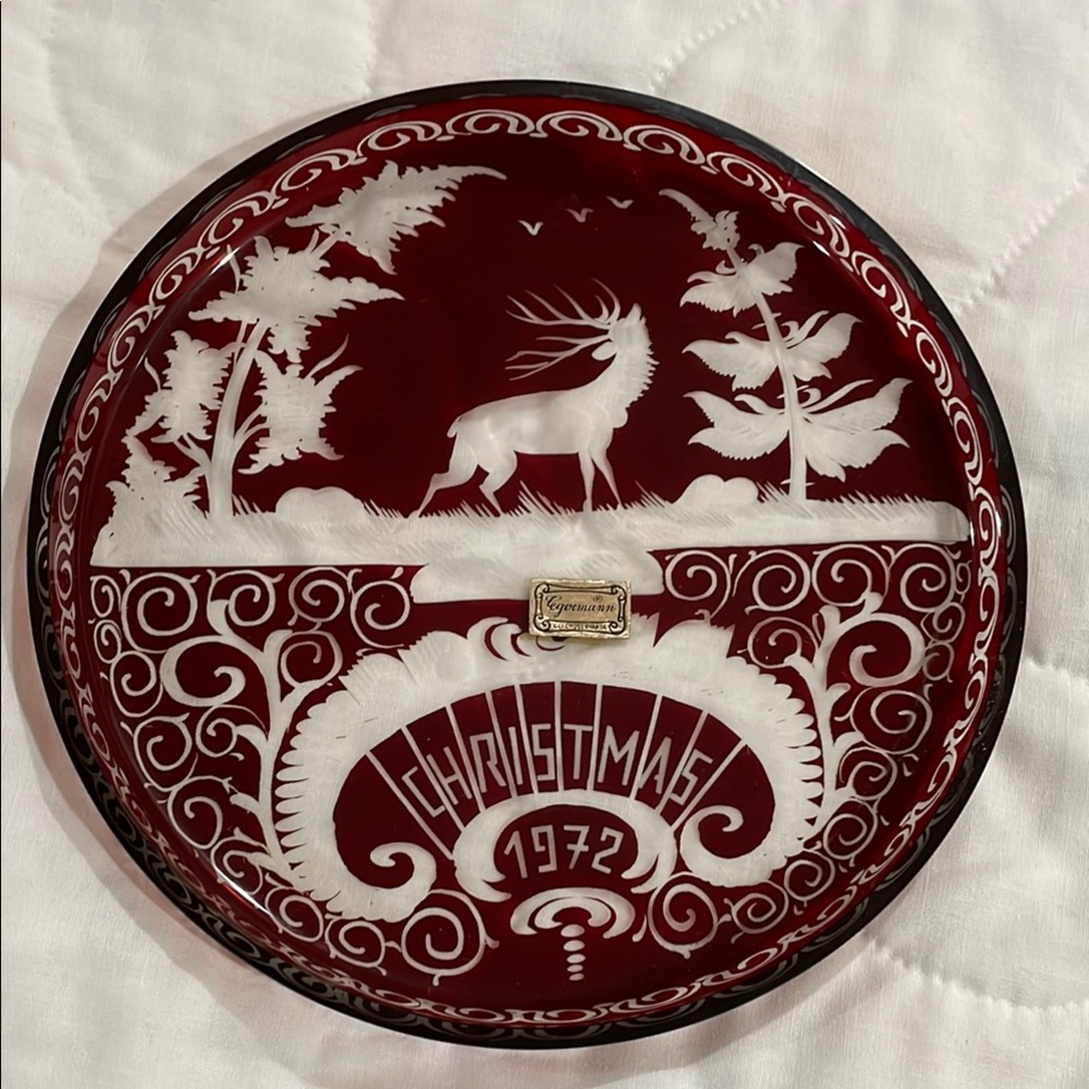 EGERMANN Ruby Red Cut to Clear Crystal Plate Christmas 1972 Stag
